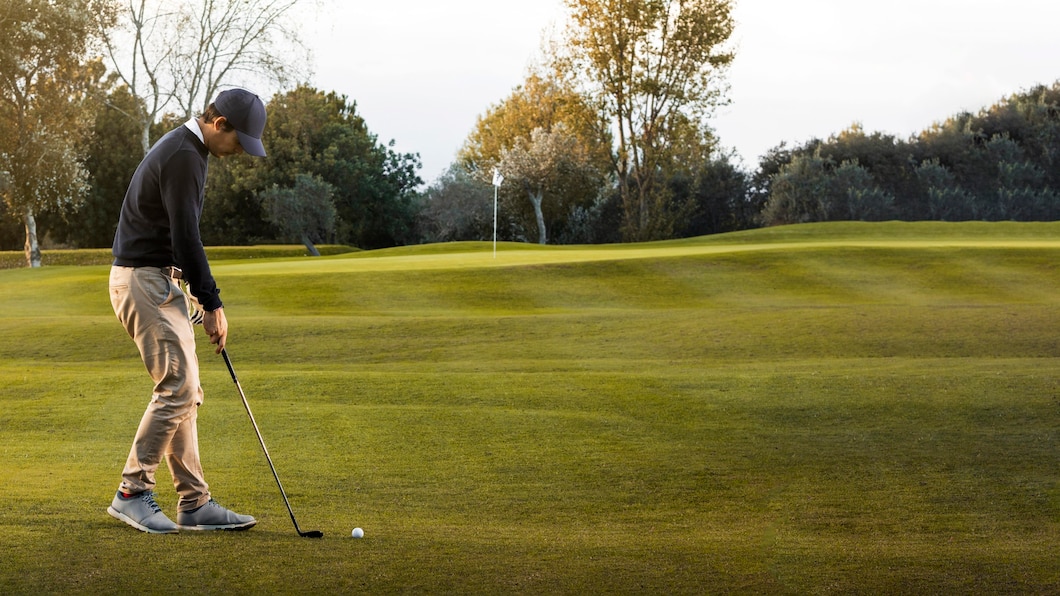 side-view-man-grassy-golf-field